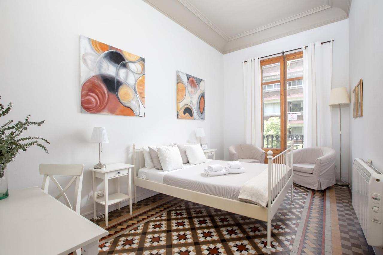 Casanova Guest House Barcelona Eksteriør billede